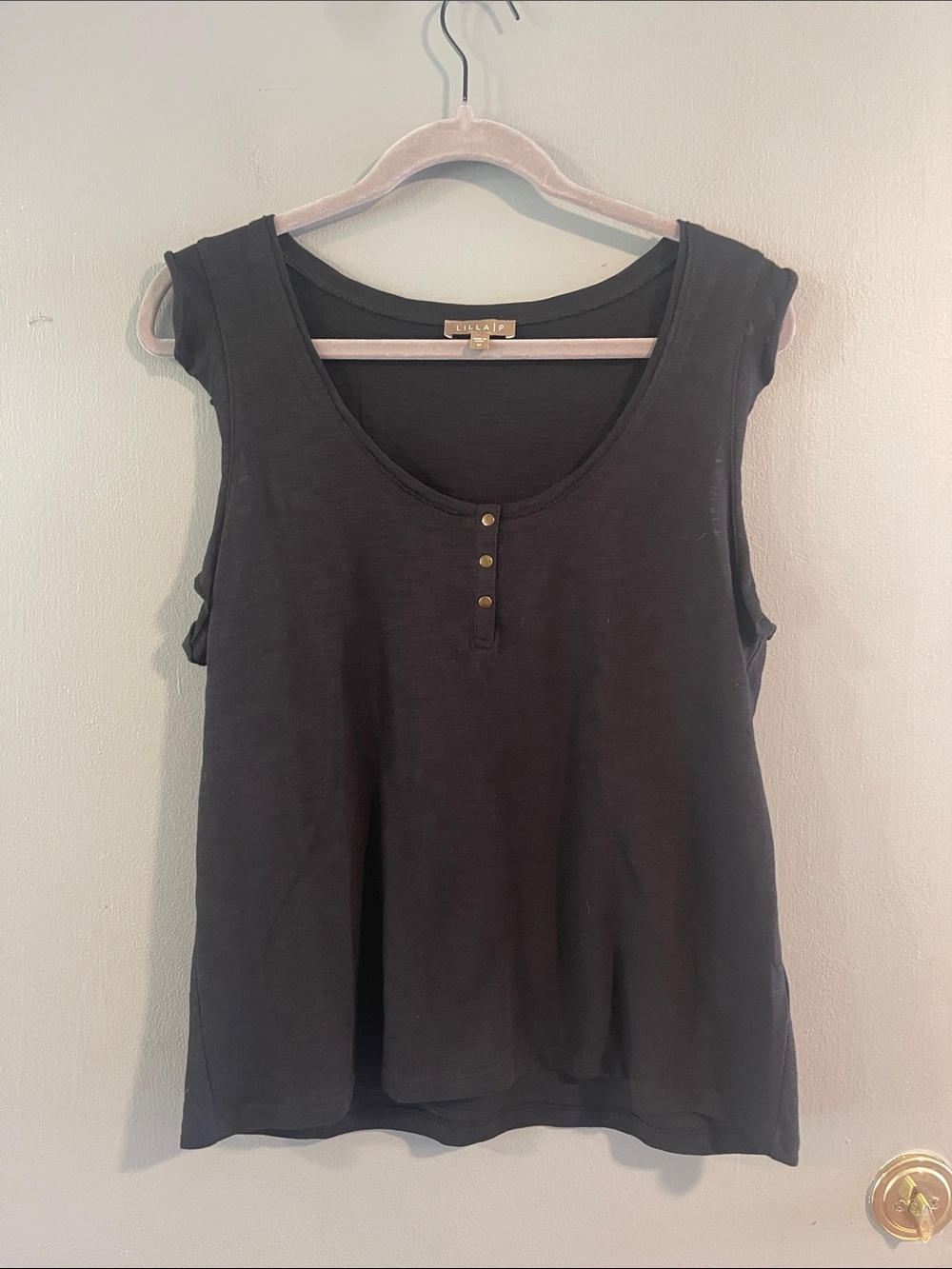 Lilla P Black Scoop Neck Tank with Gold Button Placket Size M